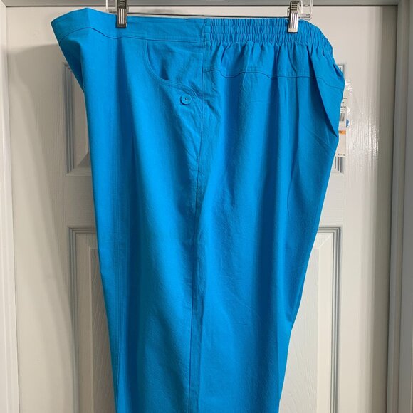 Alfred Dunner Women's Peacock Blue Capri Pants, Size 24W, NWT - Picture 1 of 6